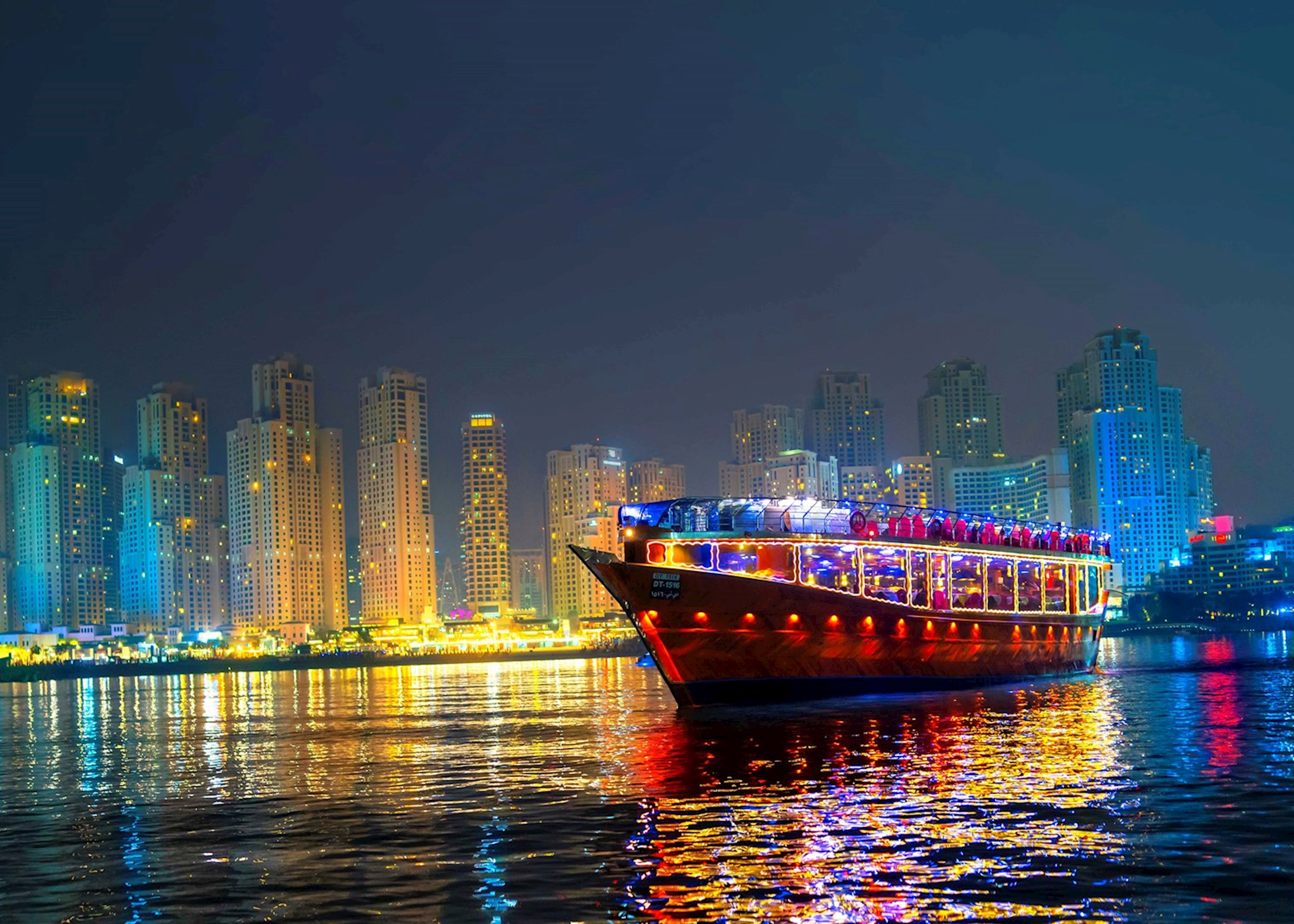 Dhow Cruise Dubai Marina